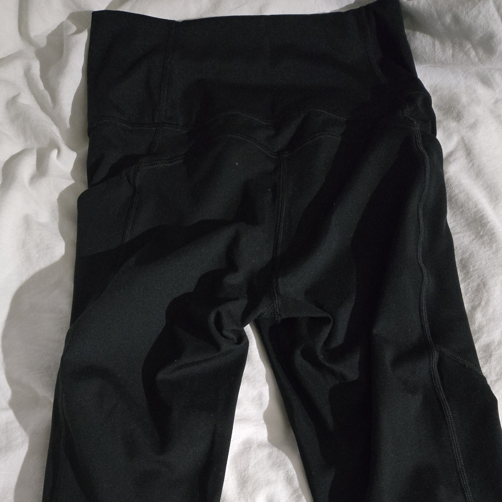 Fabletics Black High-Waisted Leggings with Pockets Size S - Picture 5 of 7